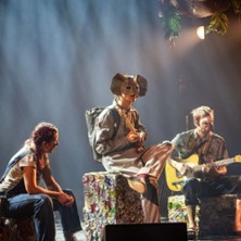 LE MYSTERE DU COLIBRI LES INTERNATIONALES DE LA GUITARE